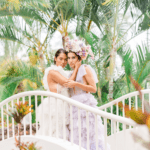 Nuestro color de boda favorito para 2022 se ve hermoso en Hawái